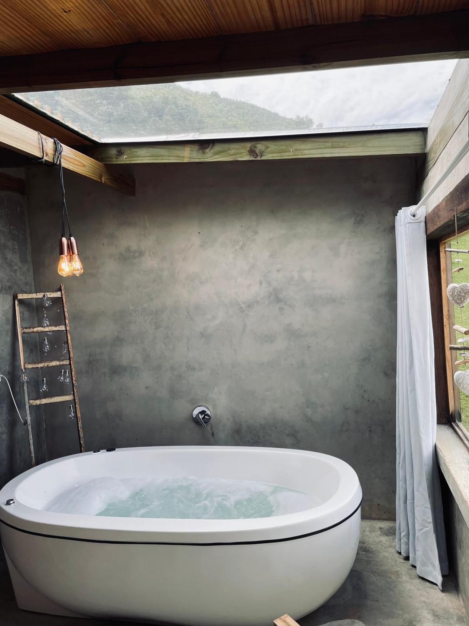 山林小屋 Colina Dos Ventos - Monte!
