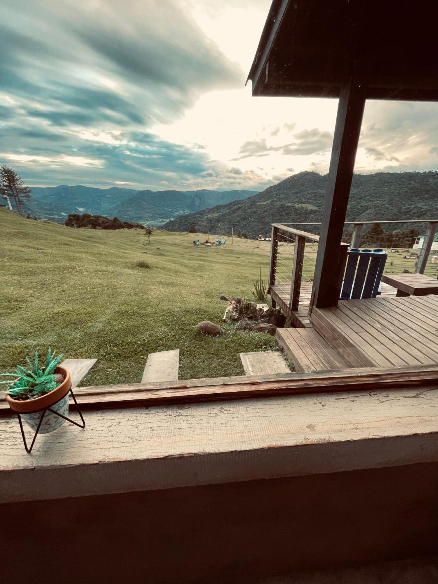 Colina Dos Ventos - Monte! 山林小屋 Urubici